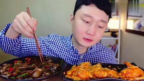 娱乐吃瓜酱捆香肠